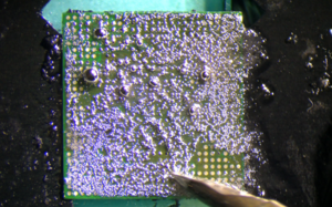 Hot Air the solder paste on the pads.png