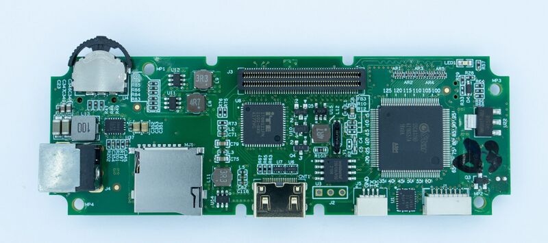 File:HDZero VRX V4 DVR PCB Front-2048x909.jpg