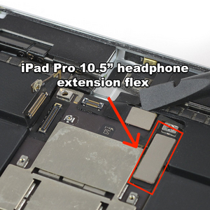 Ipad-pro-10-headphone-conn.png