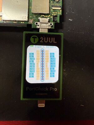 Nintendo Switch Lite Diode Readings 2UUL Tail Plug.jpg