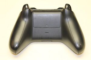 Xbox one controller back.jpg