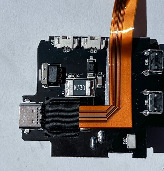 File:Fat Shark Avatar PWR PCB Front.jpg